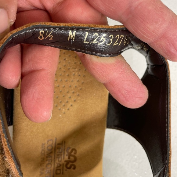 SAS Brown Leather Sandals with Floral Cutouts - Picture 5 of 6